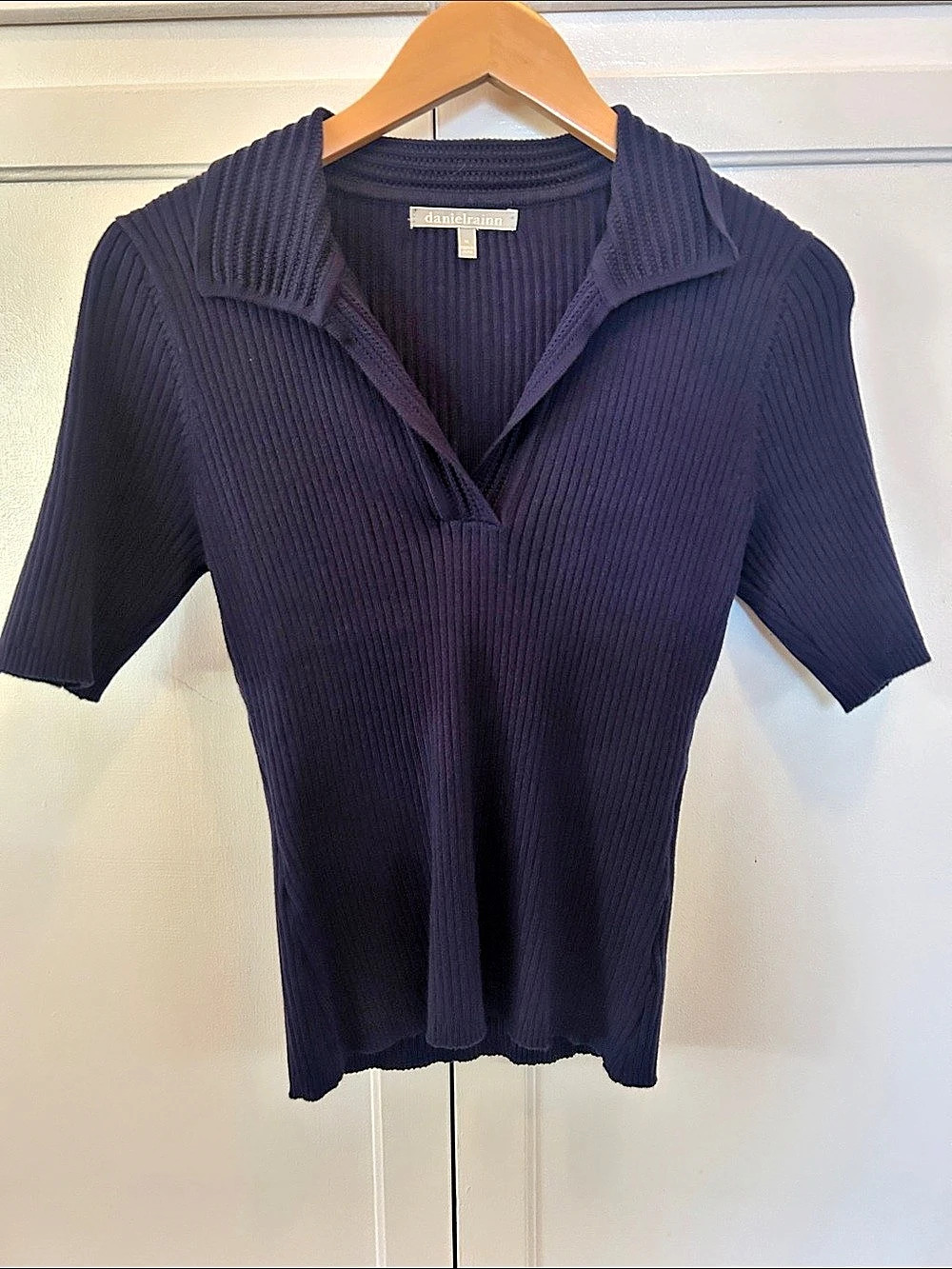 daniel rainn Ribbed Short Sleeve Top in Purple Size Medium Like New